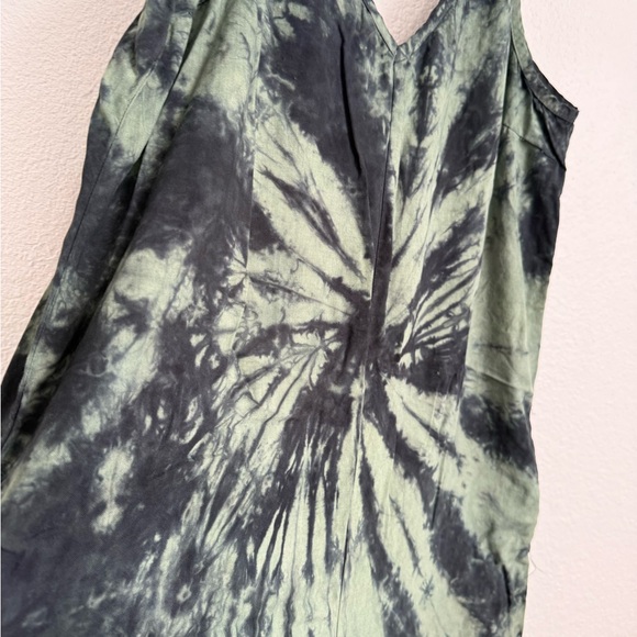 Anthropologie Cloth & Stone Green and Navy Tie Dye Jumpsuit - Picture 4 of 6